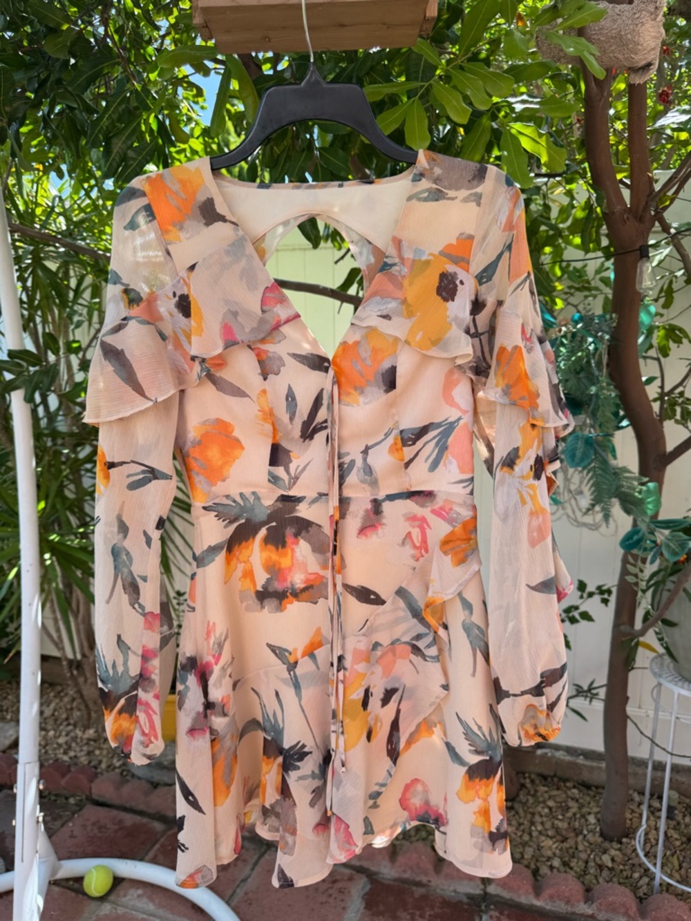 BCBGeneration Cream Floral Open-Back Ruffle Mini Dress - Picture 3 of 4